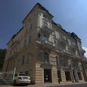 Отель Westend, Марианске-Лазне